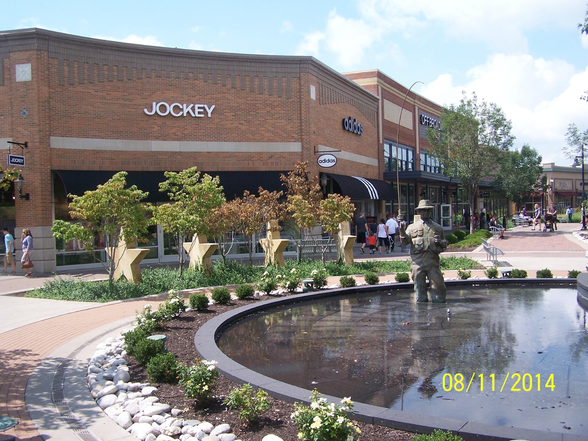 adidas outlet legends mall