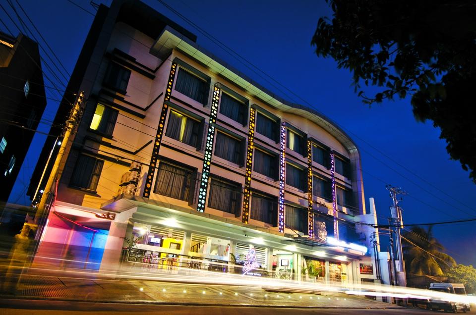 Hotel photo 35 of Eloisa Royal Suites.
