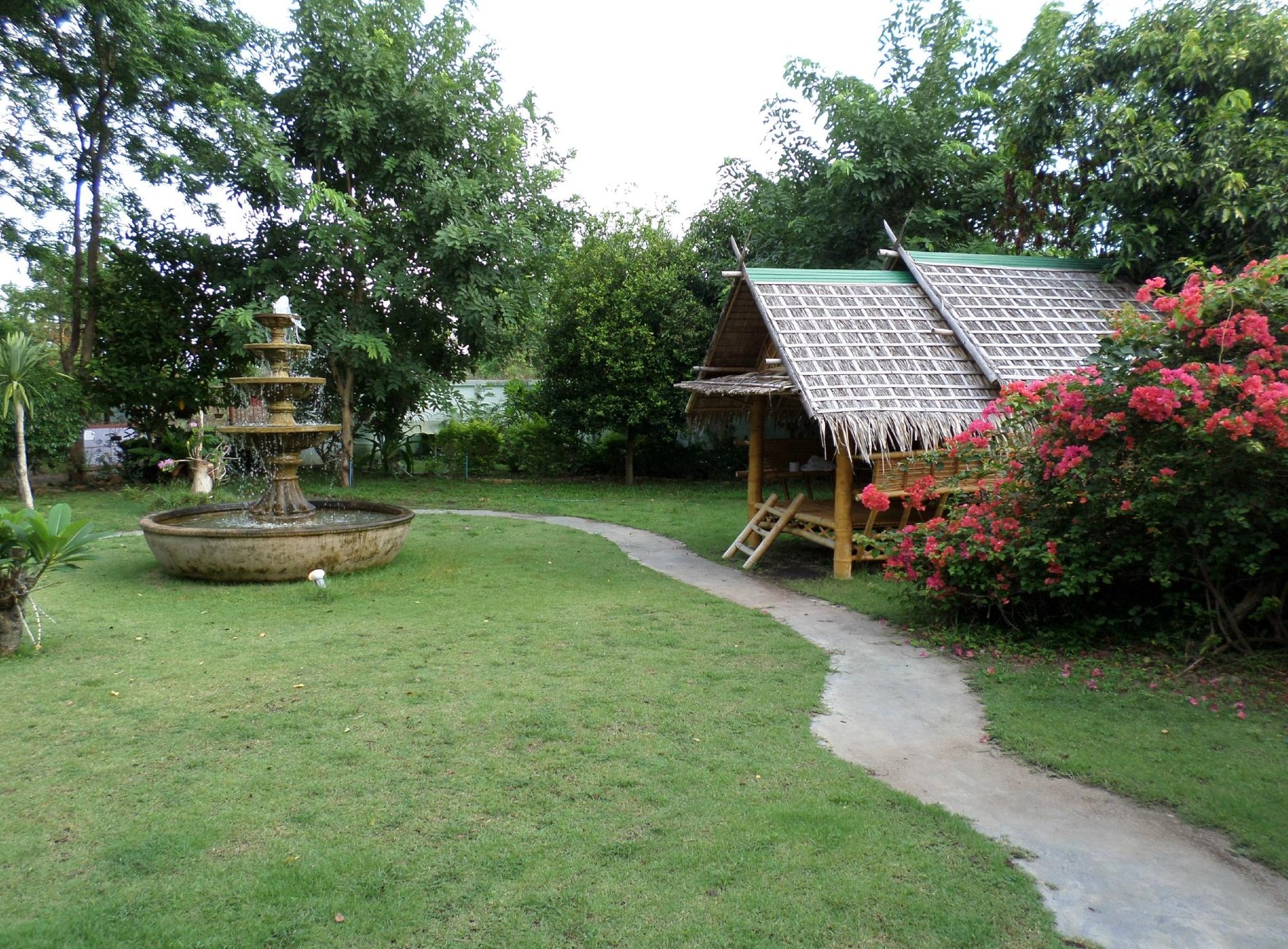 Ban Sabai Sabai - Kanchanaburi Guest House by null