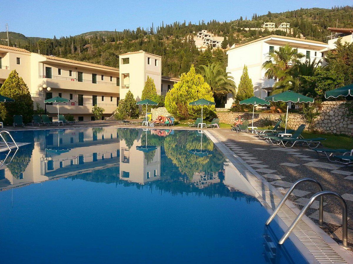 Santa Marina Hotel, hotel in Agios Nikitas