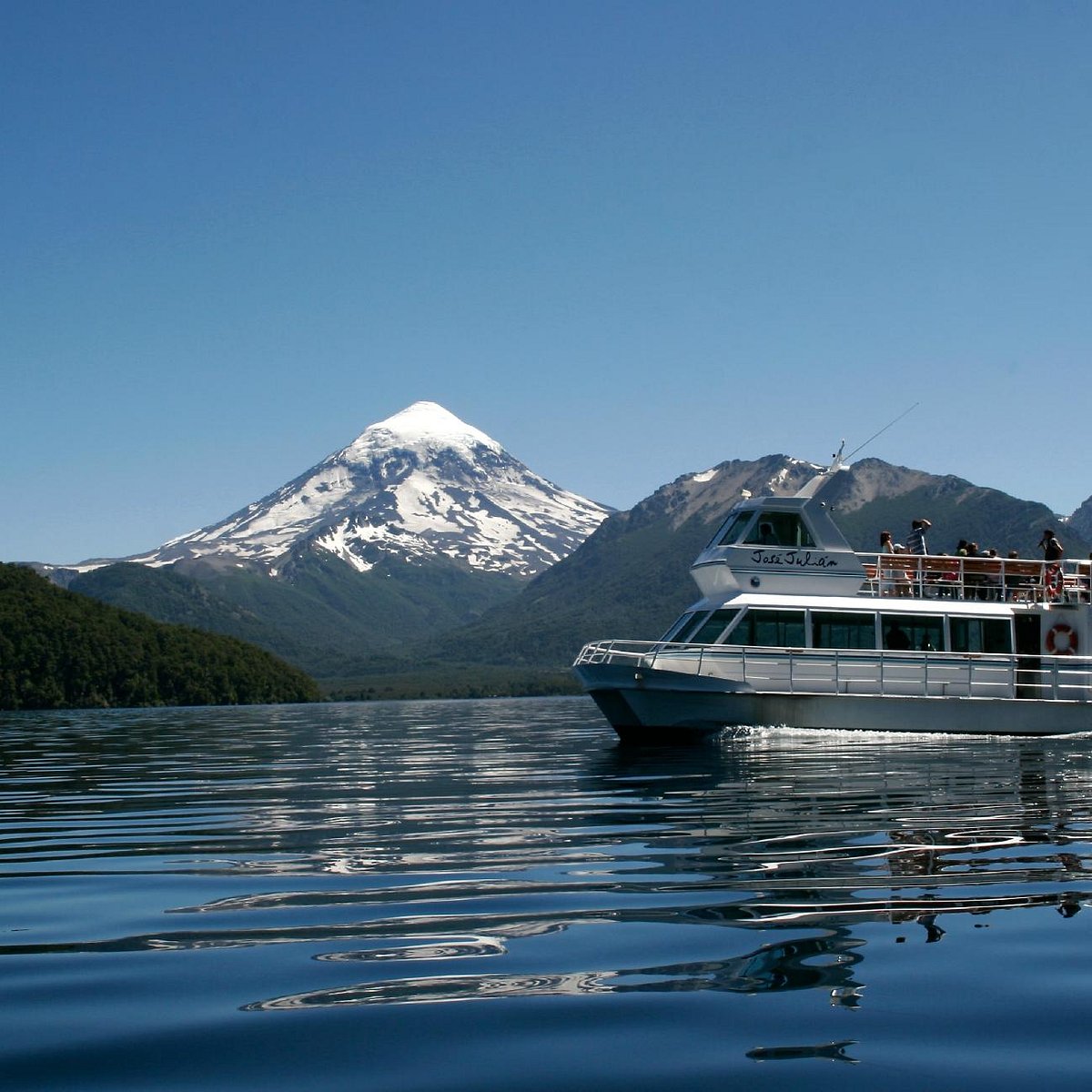 catamaran jose julian