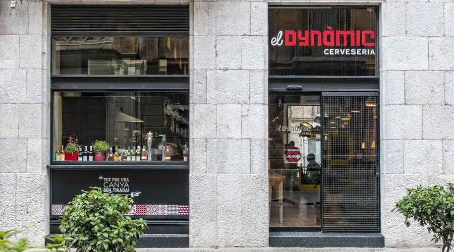 FAÇANA C/MONTURIOL