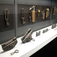 Lock display