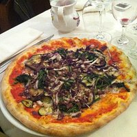 Pizza con verdure