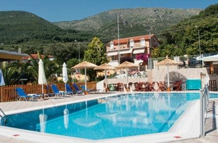 LAMBRINI STUDIOS - Prices & Condominium Reviews (Parga Municipality, Greece)