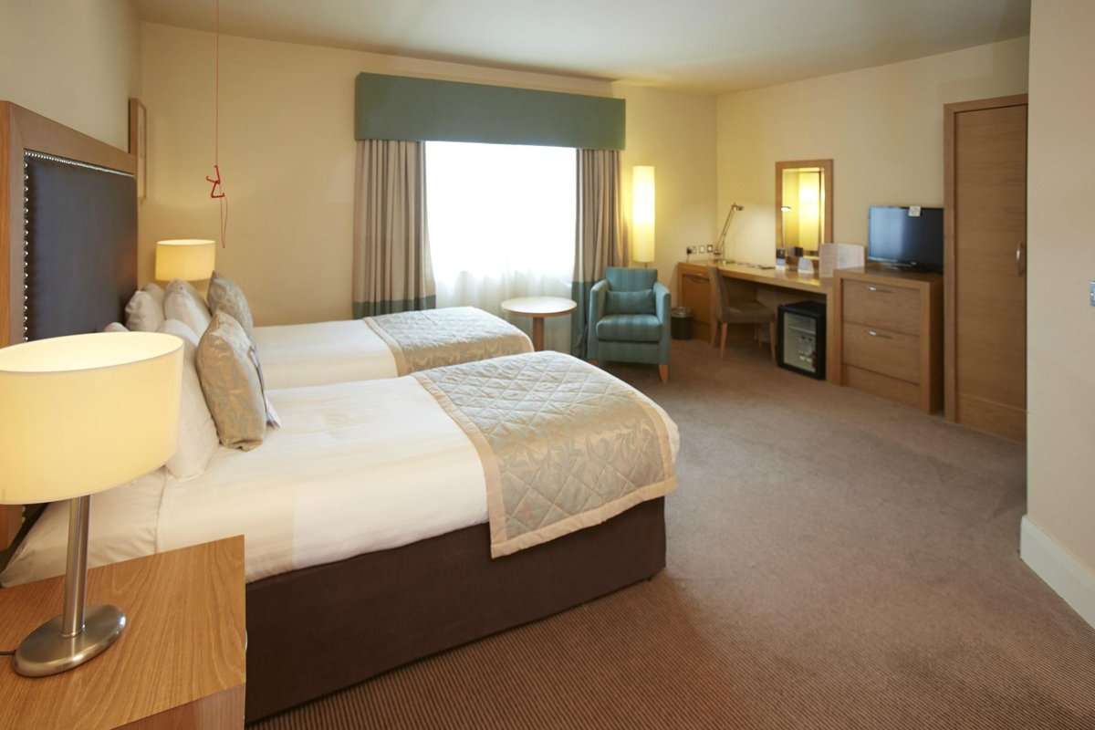 Mercure Sheffield Parkway Rooms: Pictures & Reviews - Tripadvisor