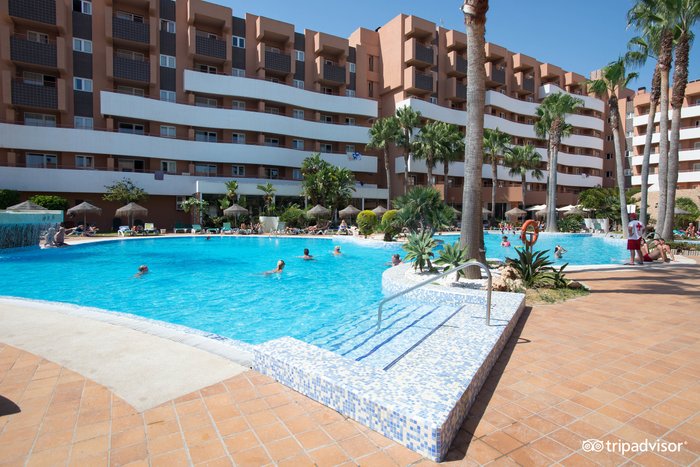 Piscina con distintas profundidades (bebés, niños y adultos) - Picture of  La Trinidad Casa de Campo, San Jose - Tripadvisor