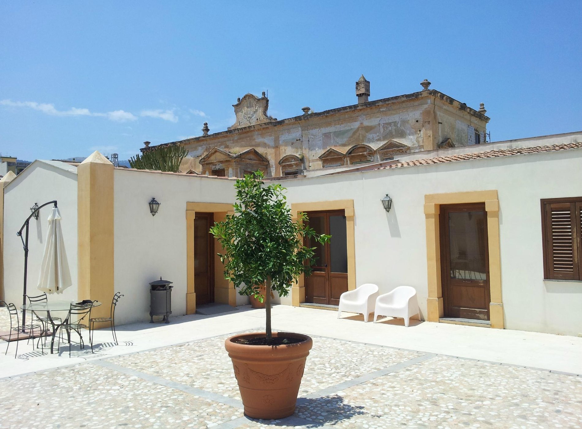 Villa Lampedusa Hotel & Residence image