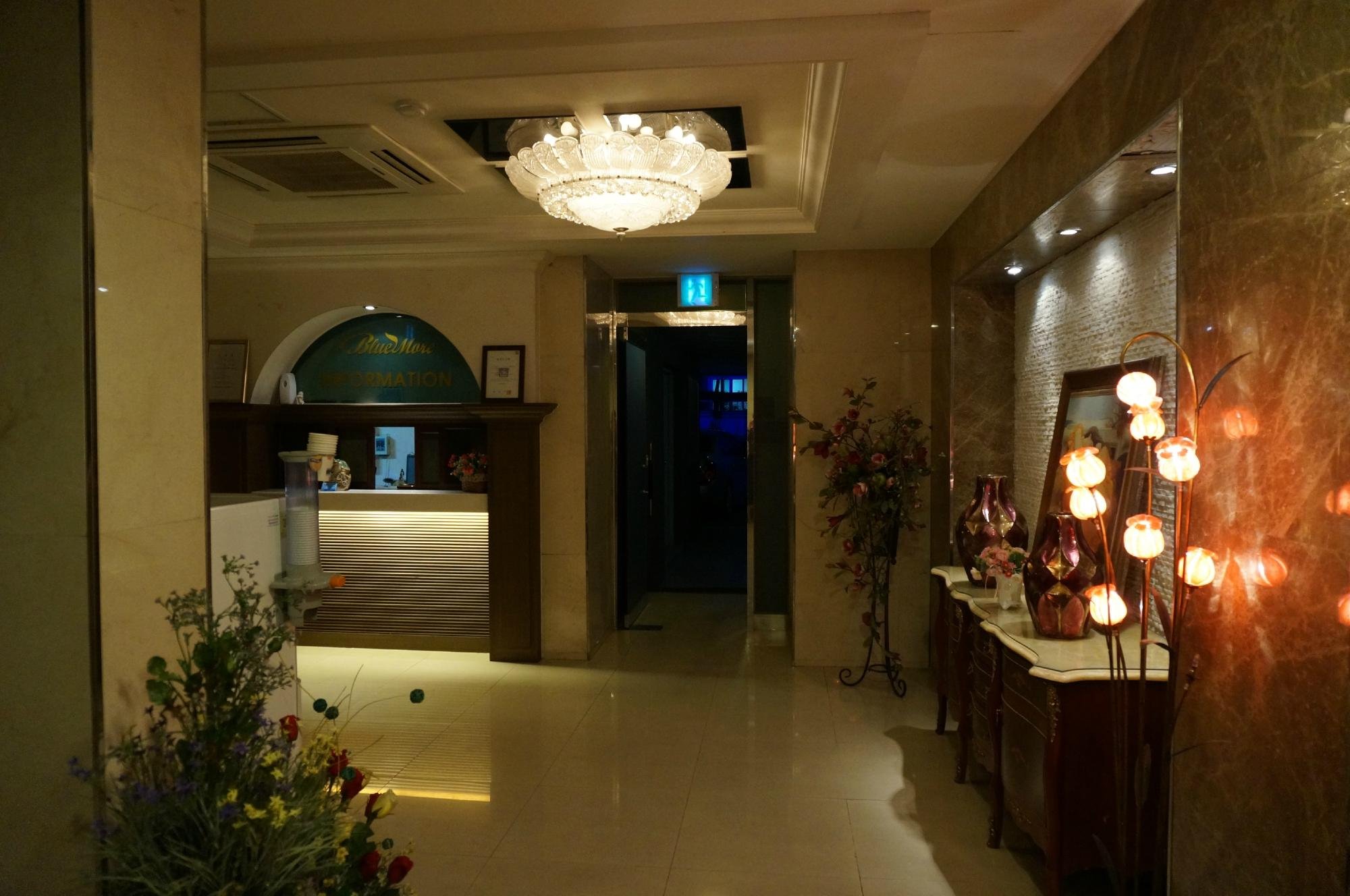 BLUEMORE MOTEL - Prices & Hotel Reviews (Gyeongju, South Korea) BLUEMORE MOTEL - Prices &  Hotel Reviews (Gyeongju, South Korea)