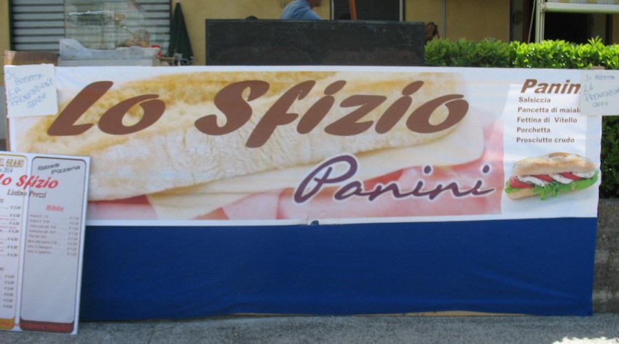 Foto dalla strada