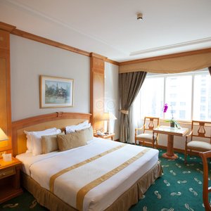 The Deluxe Room at the Metropolitan Palace Hotel