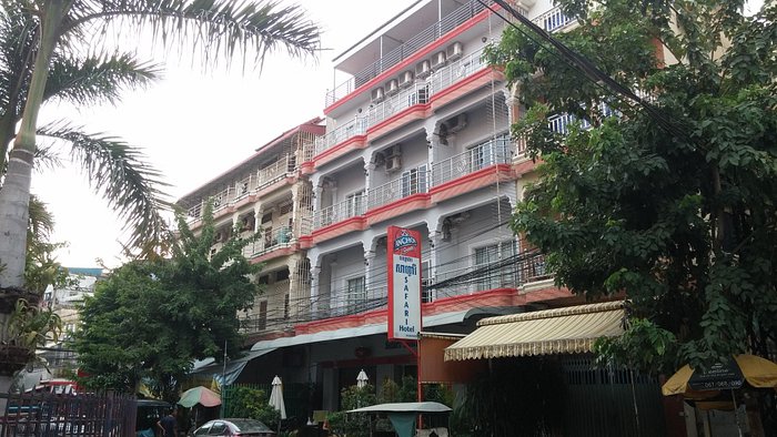 safari hotel phnom penh