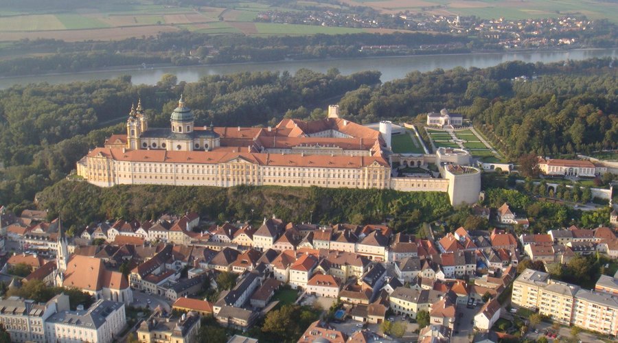 Flugaufnahme Stift Melk