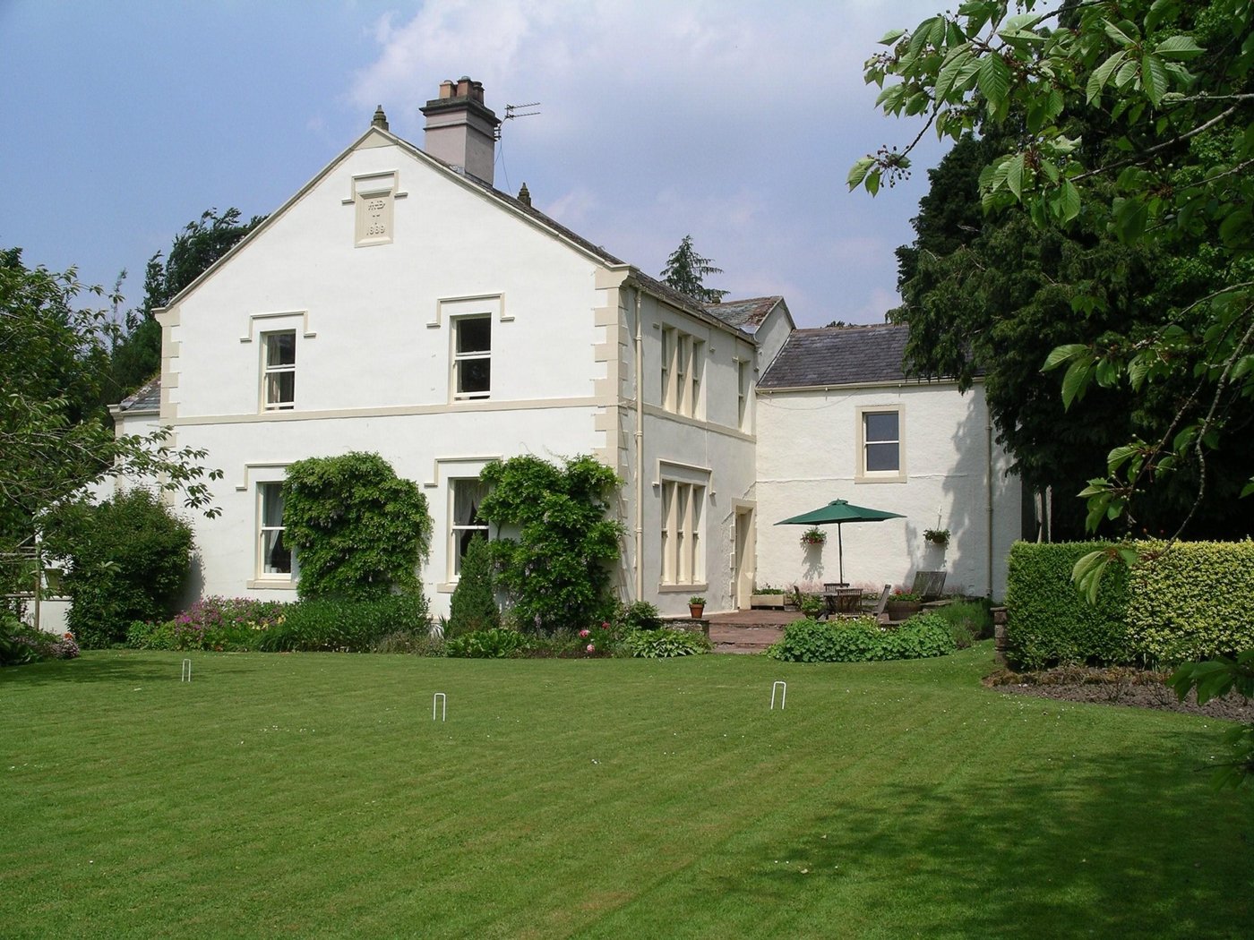 BOLTONGATE OLD RECTORY - Reviews, Photos