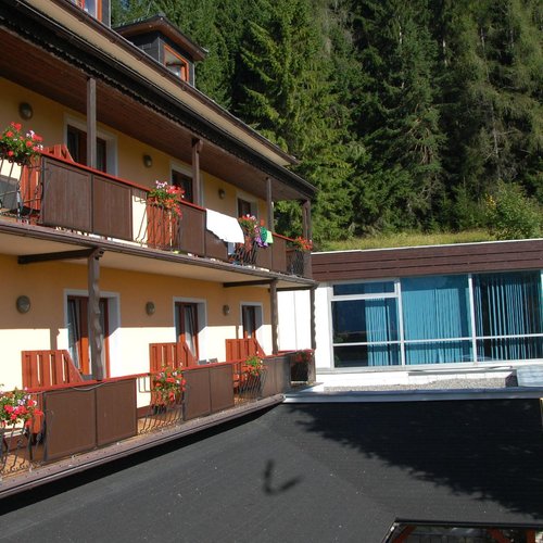 Alpenhof Hotel image