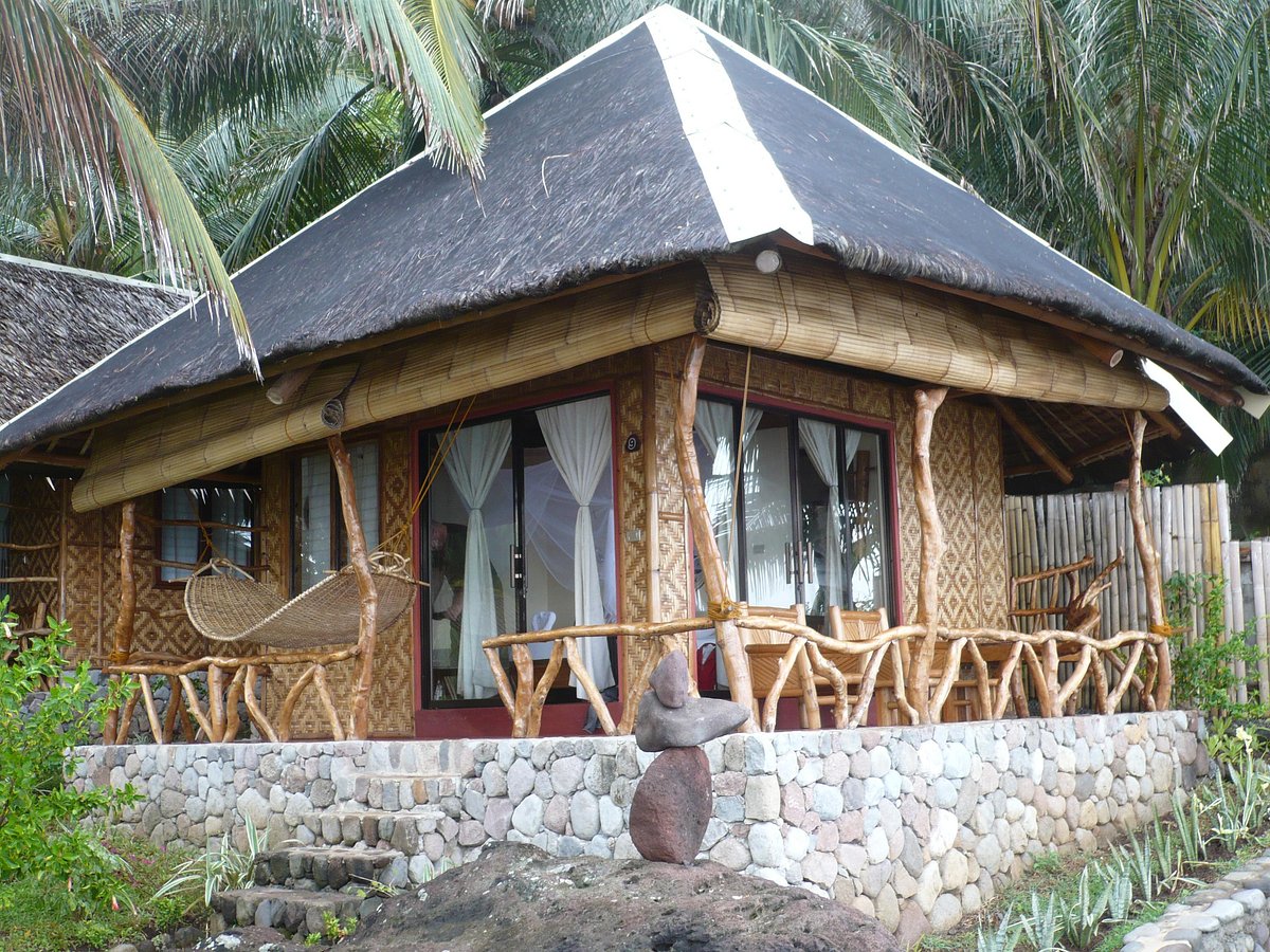 Camiguin Volcan Beach Eco Retreat &amp; Dive Resort, hotel in Mindanao