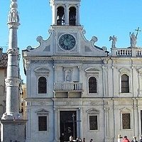 Internamente ancora più bella