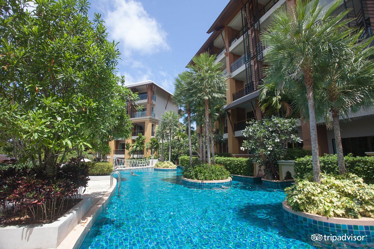 Rawai Palm Beach Resort, hotel em Rawai