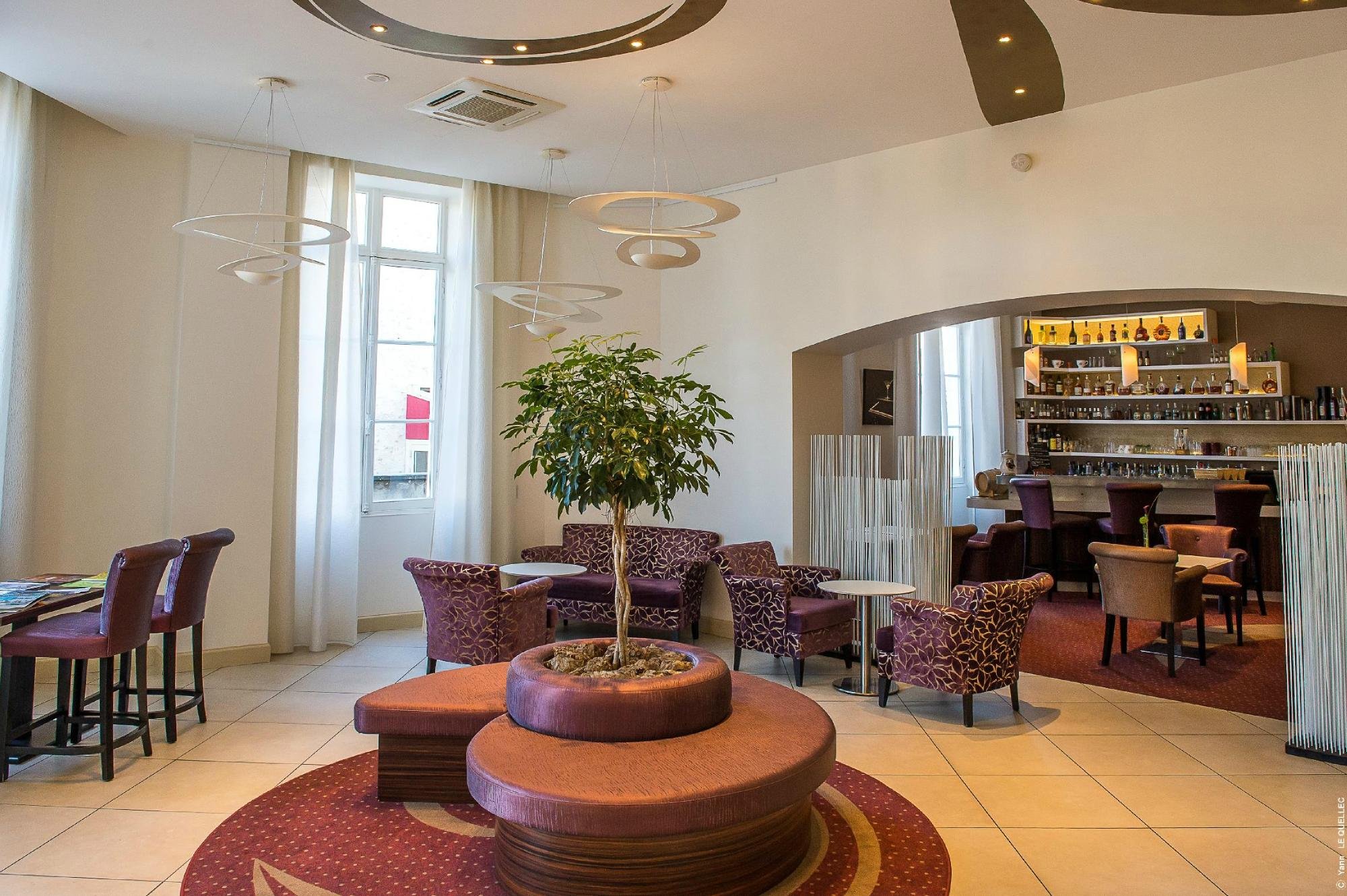 Hôtel François Premier Cognac Centre by null