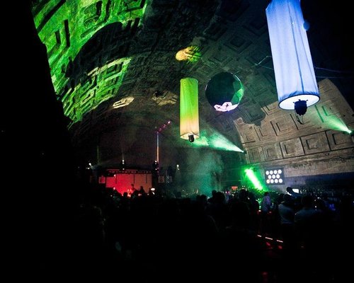 St Petersburg Nightclubs  6 Cool Night Clubs to Try Out