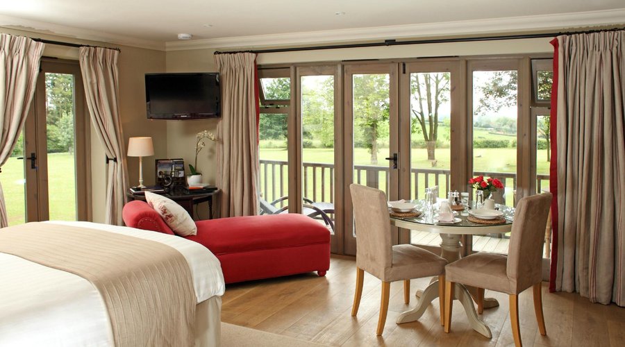 Magazine Bedroom