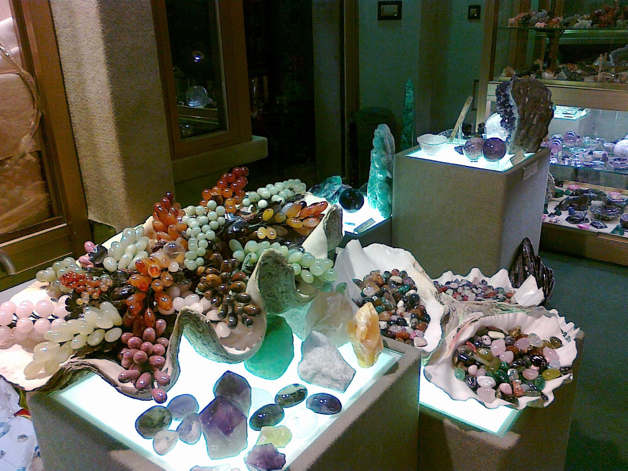 Mineral and gem on sale store near me