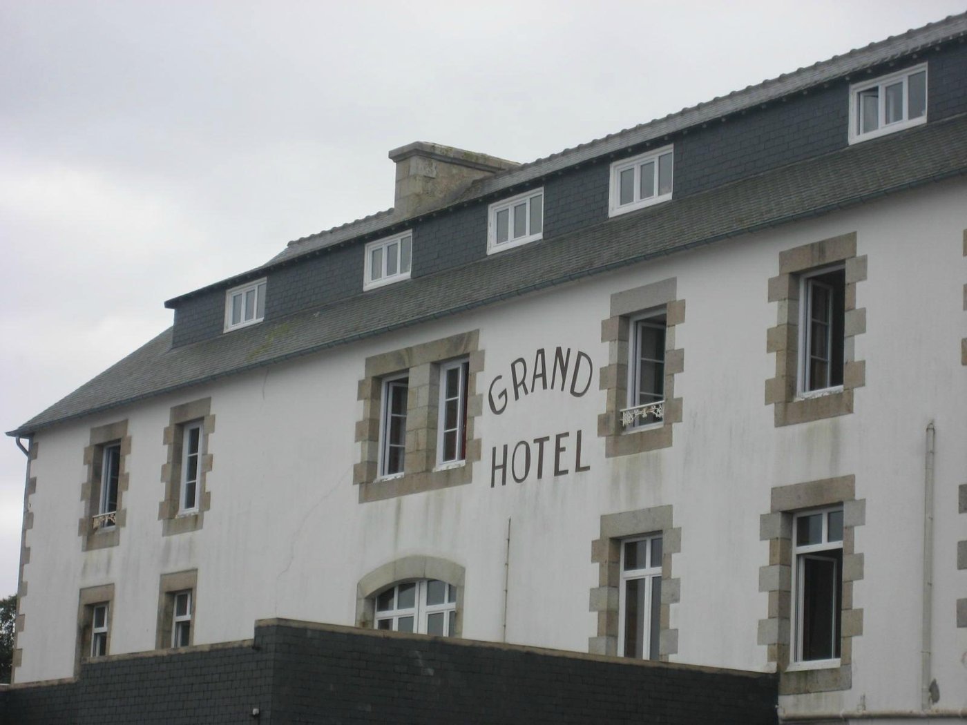 GRAND HOTEL DE PORT BLANC (Penvenan, Francia): Prezzi 2022 e recensioni