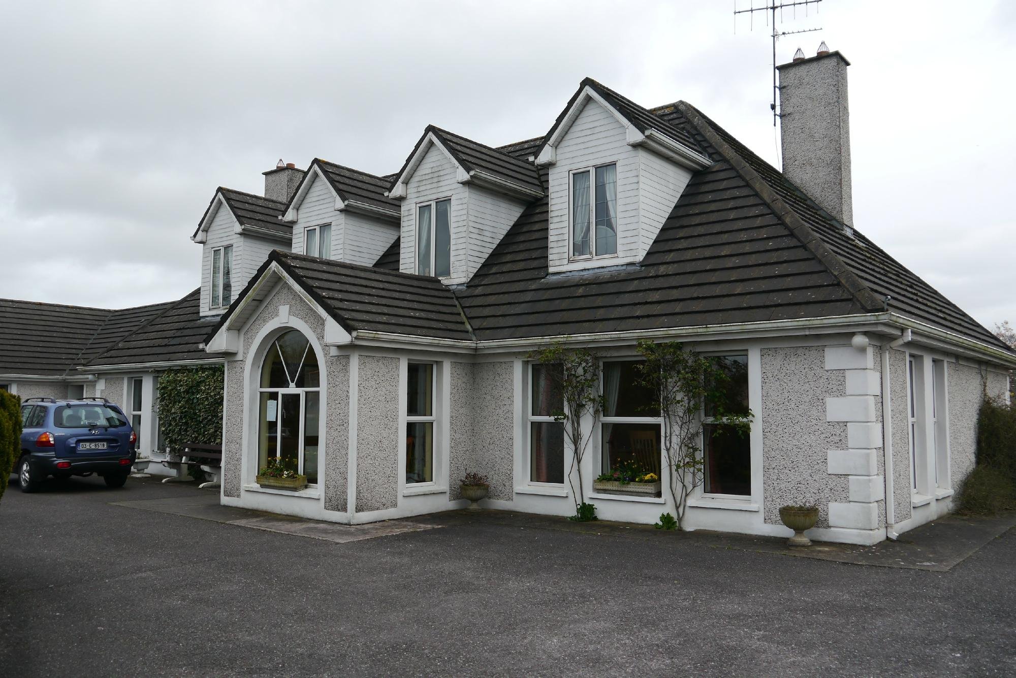 WHITEHALL BED & BREAKFAST - B&B Reviews (Midleton, Ireland)