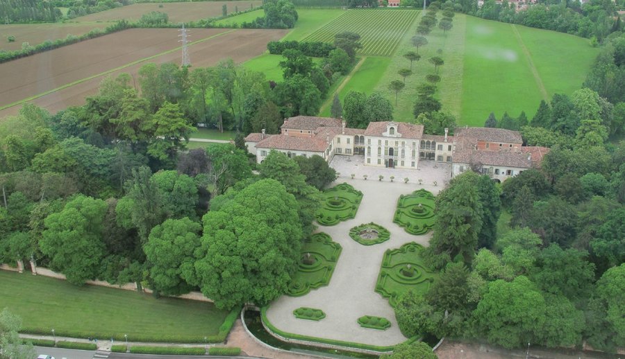 Vista dall'alta di Villa Tiepolo Passi