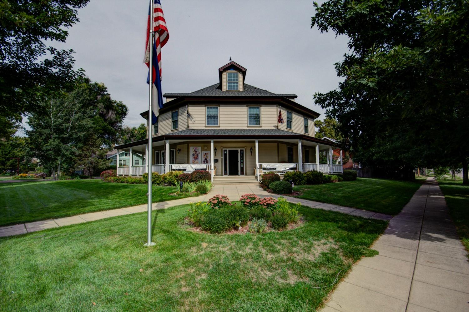 CURRIER INN BED AND BREAKFAST - Updated 2022 Prices & B&B Reviews ...