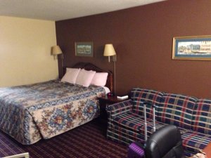 Room & Suite