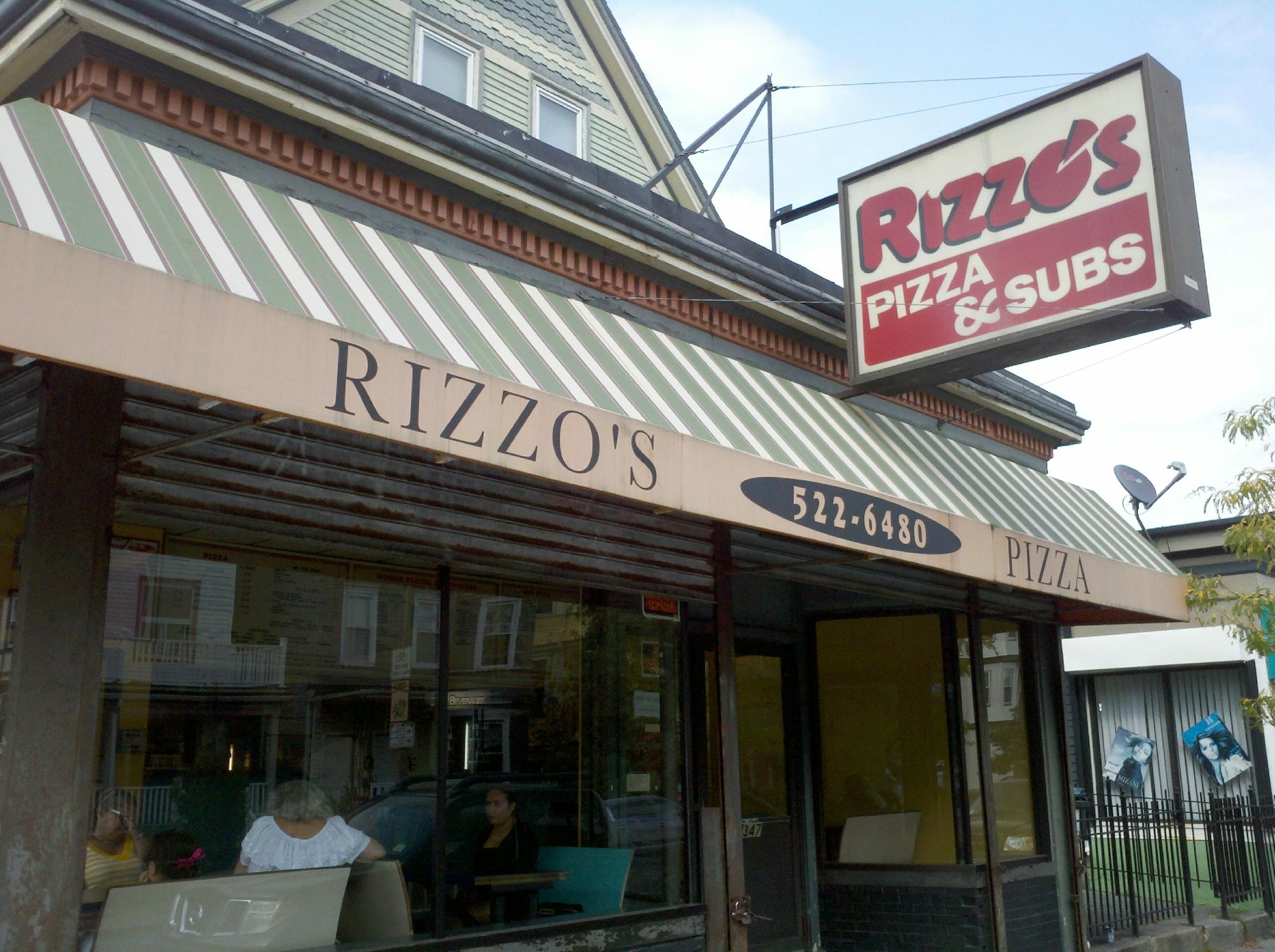 Rizzo's pizza discount
