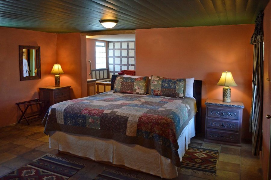 FIRE WATER LODGE - Updated 2022 B&B Reviews (Truth or Consequences, NM)