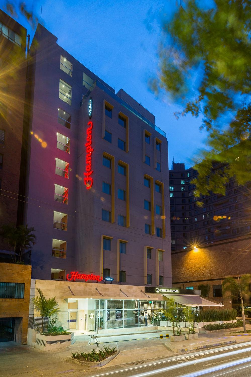 Hampton by Hilton Cali, Colombia C$ 62 (C̶$̶ ̶1̶2̶7̶). Cali Hotel