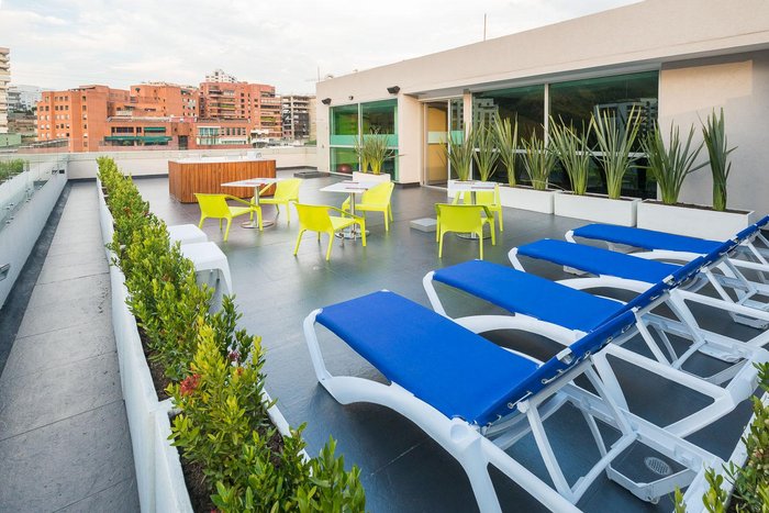 Hampton By Hilton Cali, Colombia Parking: Pictures & Reviews - Tripadvisor