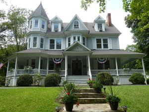 King's Victorian Inn Bed And Breakfast - B&b Reviews (hot Springs, Va)