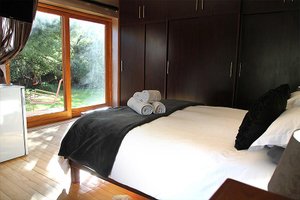 Room & Suite