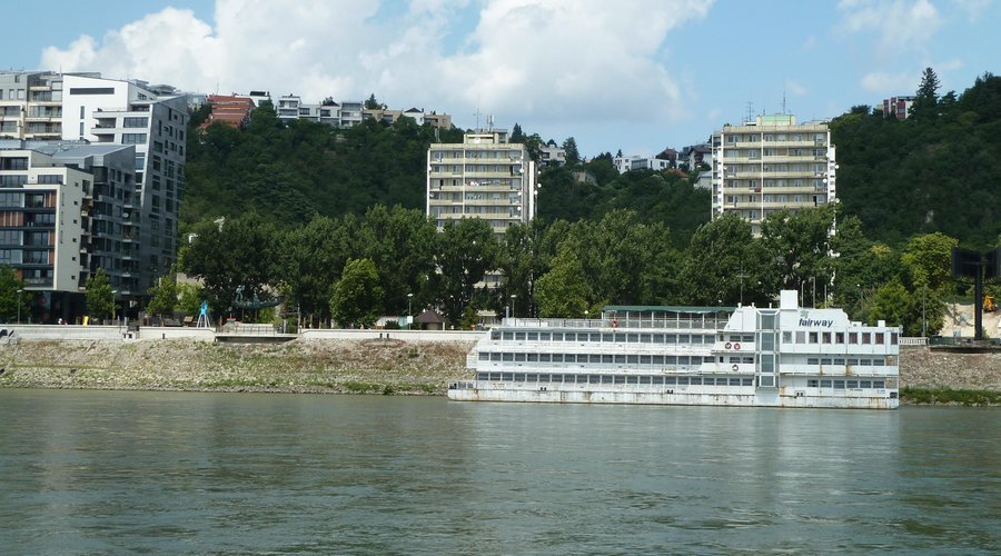 Vom Fluss aus gesehen