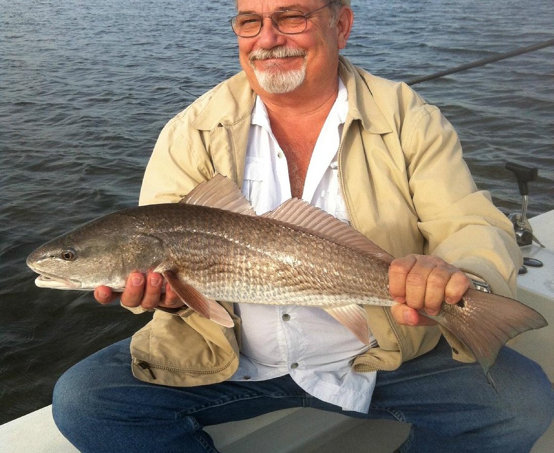 Spot Tail Charters - Fishing Charters