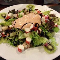 Ensalada Tropical: Riquísima!! ����
