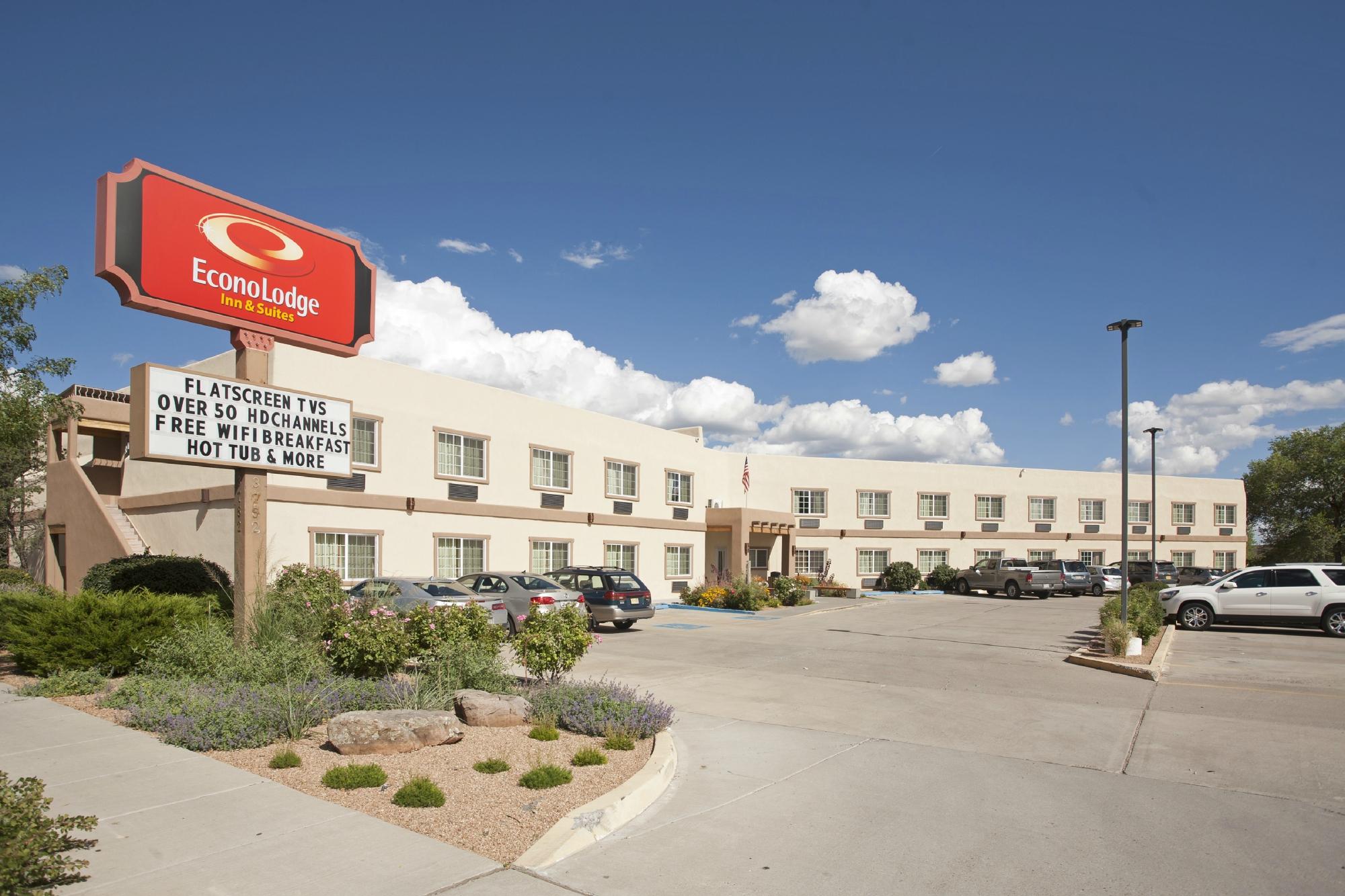 ECONO LODGE INN SUITES 80 8 9 Prices Motel Reviews