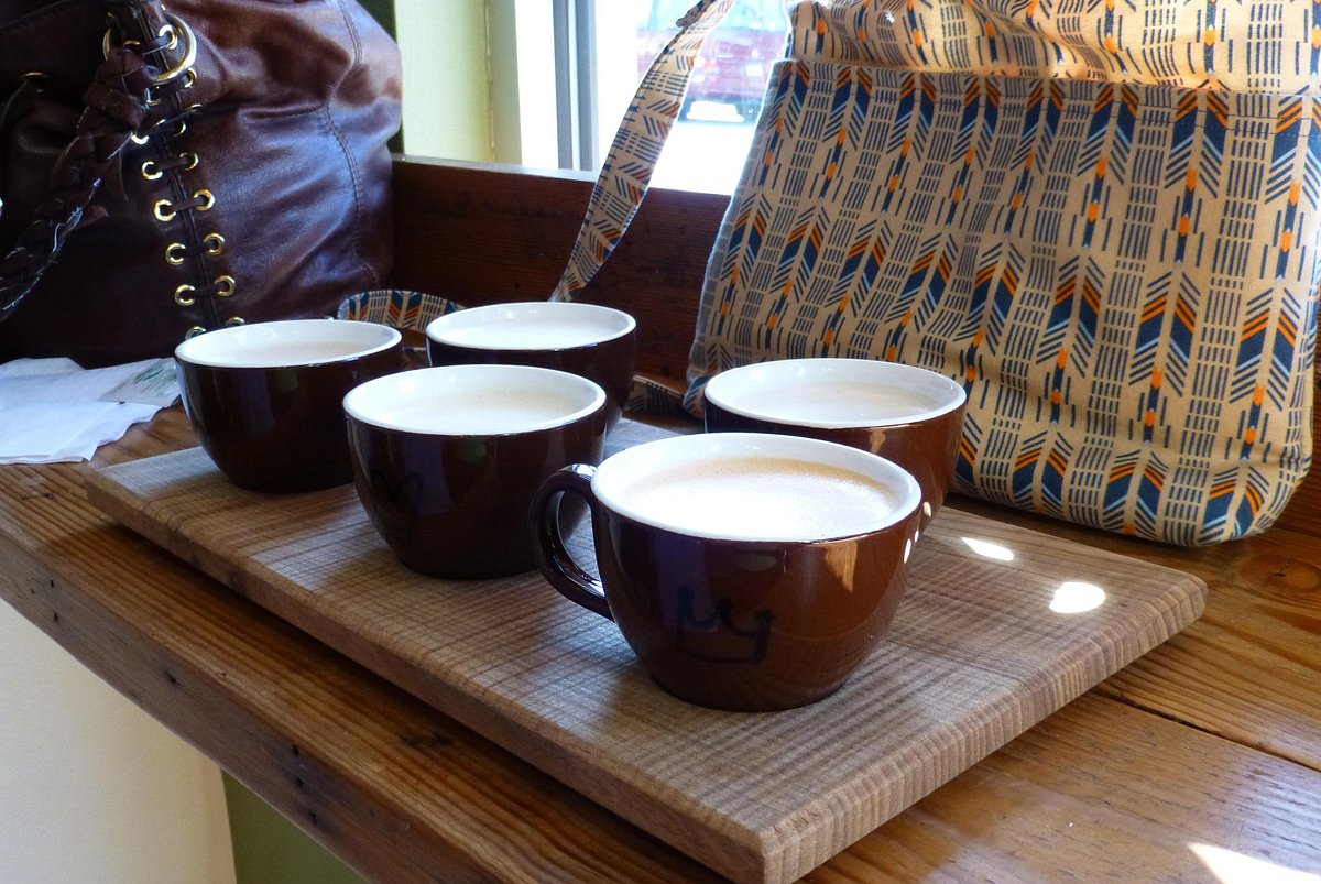PIP'S ORIGINAL, Portland - Restaurant Reviews, Photos & Phone Number