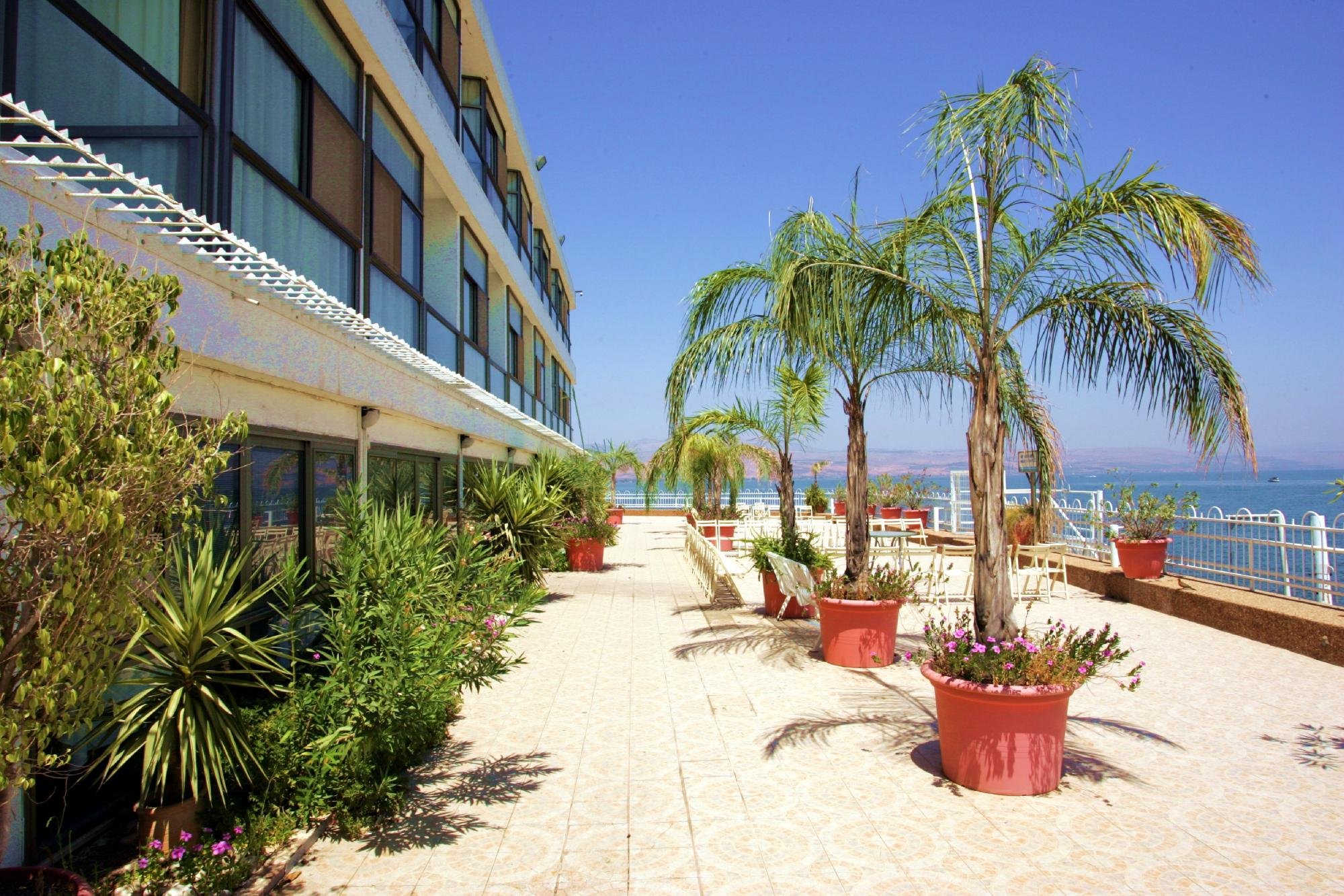 Ron Beach Hotel image