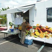 Time for a quick bite-fresh made with island ingrediants