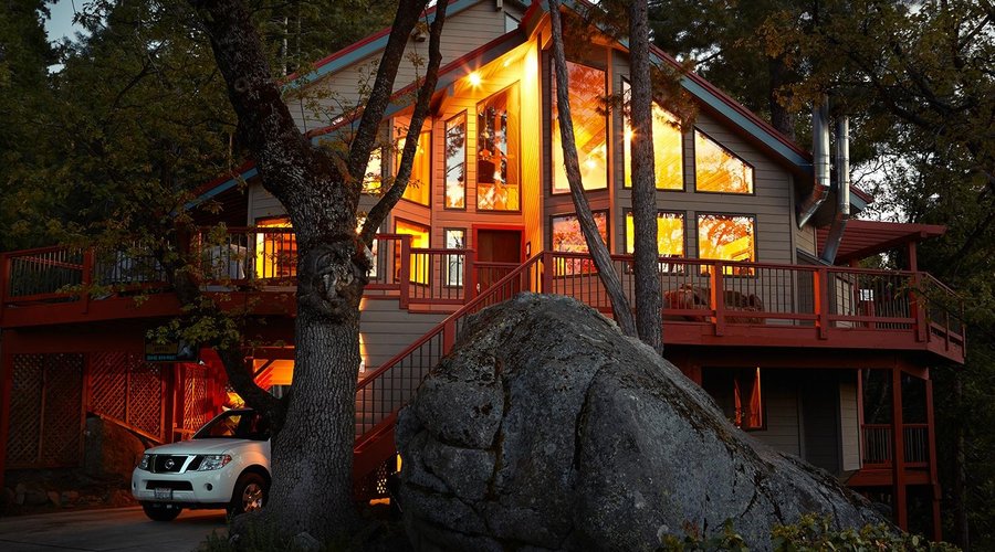 The Yosemite Peregrine Lodge.