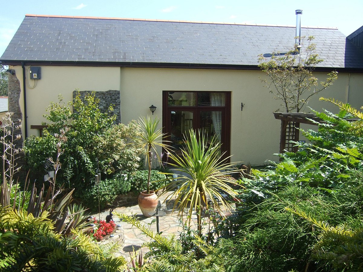 FRANKABOROUGH FARM HOLIDAY COTTAGES - Cottage Reviews & Price