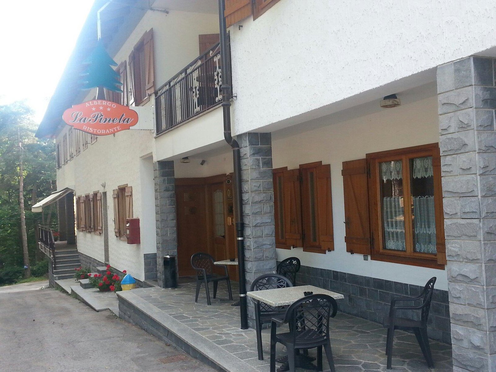Albergo Ristorante La Pineta by null