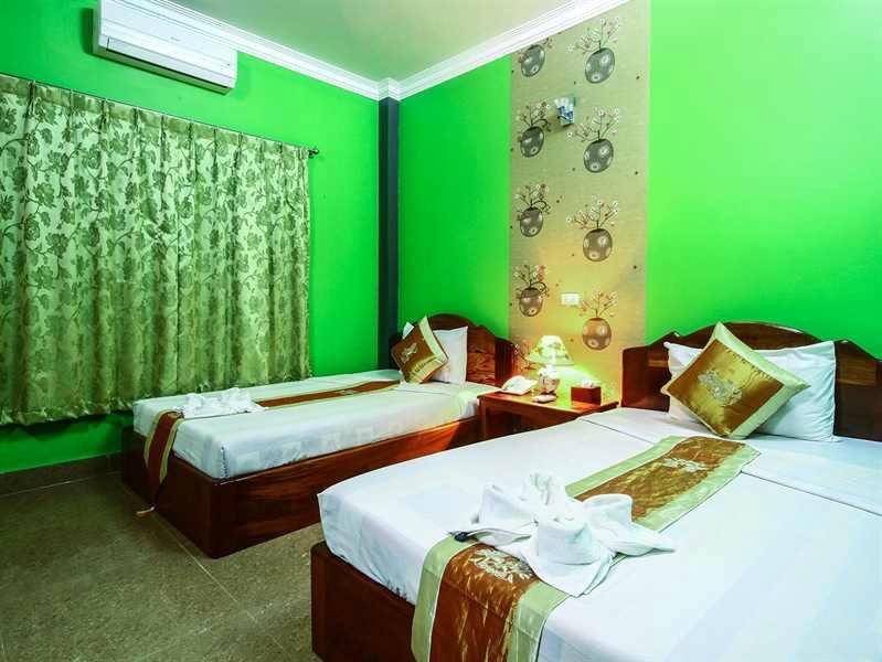 Hang Tep Hotel by null