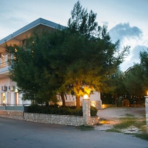 Δήμητρα apartments