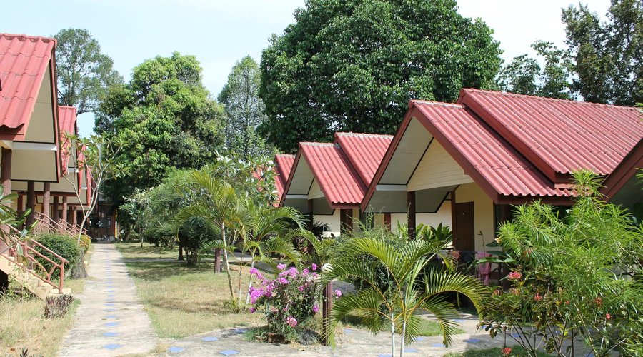 Blick auf Bungalows und Innenhof